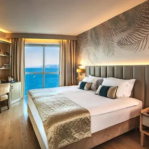 5* Hotel Charisma De Luxe